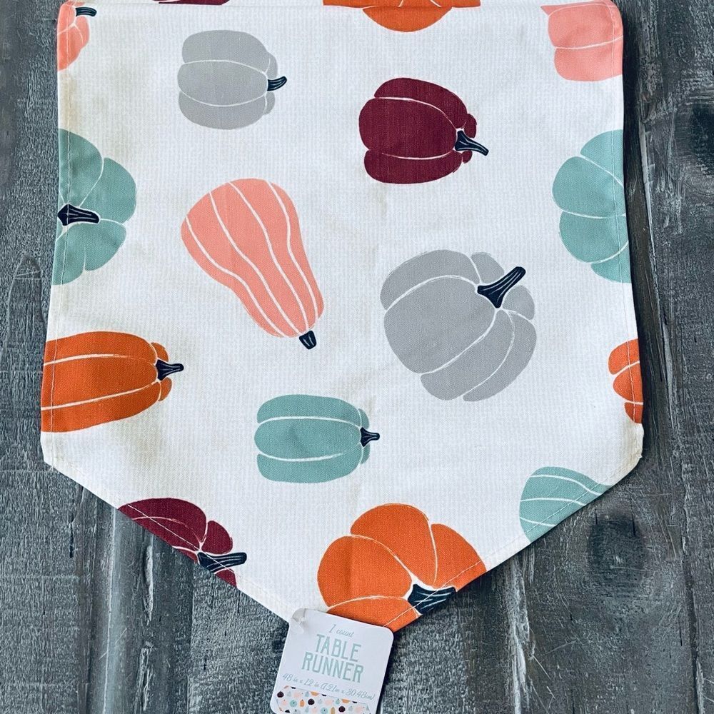 Fall Pumpkin Print Table Runner